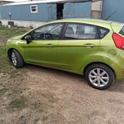 2011 Ford Fiesta
