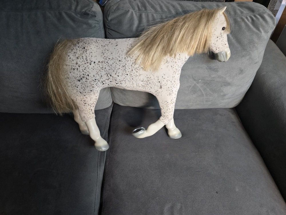 American Girl Doll Picasso Saige's Horse F2257 18” Full Doll Size Retired Large