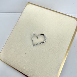 10k Heart Diamond Pendant 