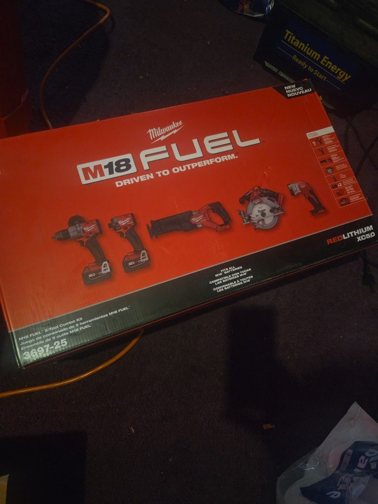 5 Tool combo Kit By Milwaukee (New) M:3697-25