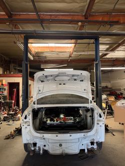 Rotary 2-Post Lift with Overhead Beam – Buyer Must Remove