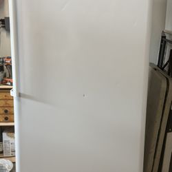 Danby 16.7 cu ft Upright Freezer