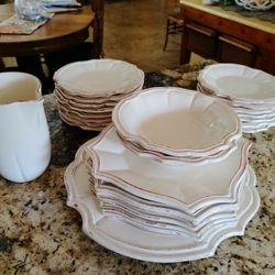 Dishes, Chair&Ottoman,  Baby Clothes,  Juicer, Chlorine,  HP MONITOR,  Pictures