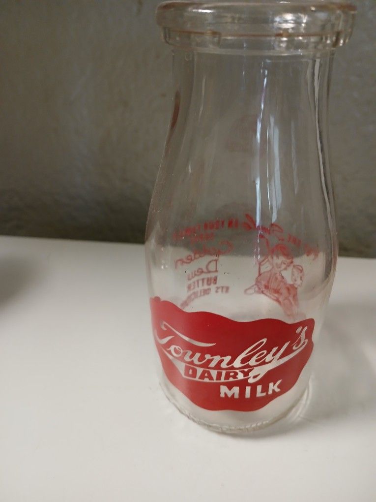 Townley Half Pint Milk Bottle