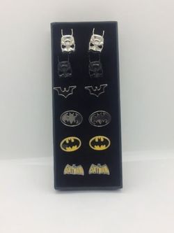 Batman cufflink set Superhero Merchandise Collectibles with Gift Box-i only ship  item