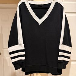 Women’s Black and White Sweater 