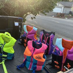 Child Kid Child Life Vest 90-50 pound and 30-50 Pound Hyperlite Child Life Vest Lifevest Life Jacket and Boating Boat Kayak Kayaking Swimming Rubber R
