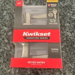 NEW LOCK SET SATIN NICKEL regular $60.00