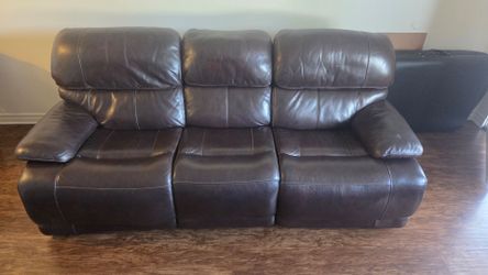 Leather recliner sofa