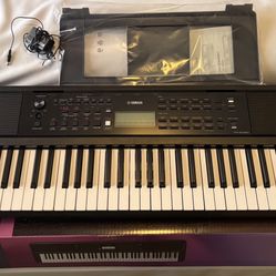 Yamaha PSR-EW320 Portable Keyboard 