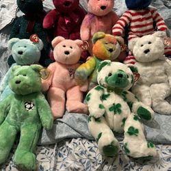 Beanie Baby Plushie