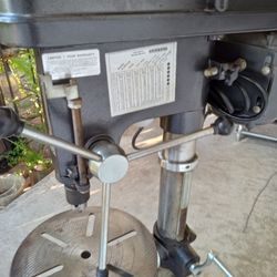 DURACRAFT DRILL PRESS MODEL 40160