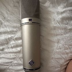 Neumann U87 Microphone 