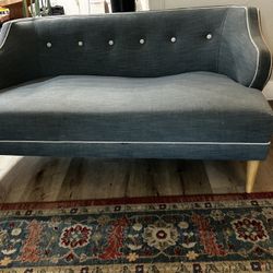 Small Settee / Loveseat 