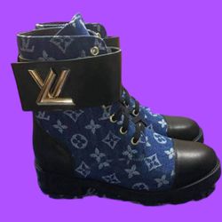 WOMENS LV. BOOTS 