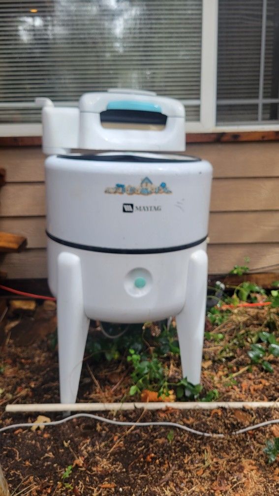 Vintage Maytag Wash Machine