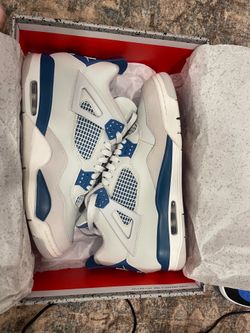 Jordan 4 military blue size 11