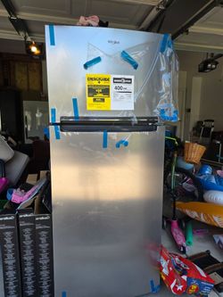 Brand new Whirlpool Refrigerator