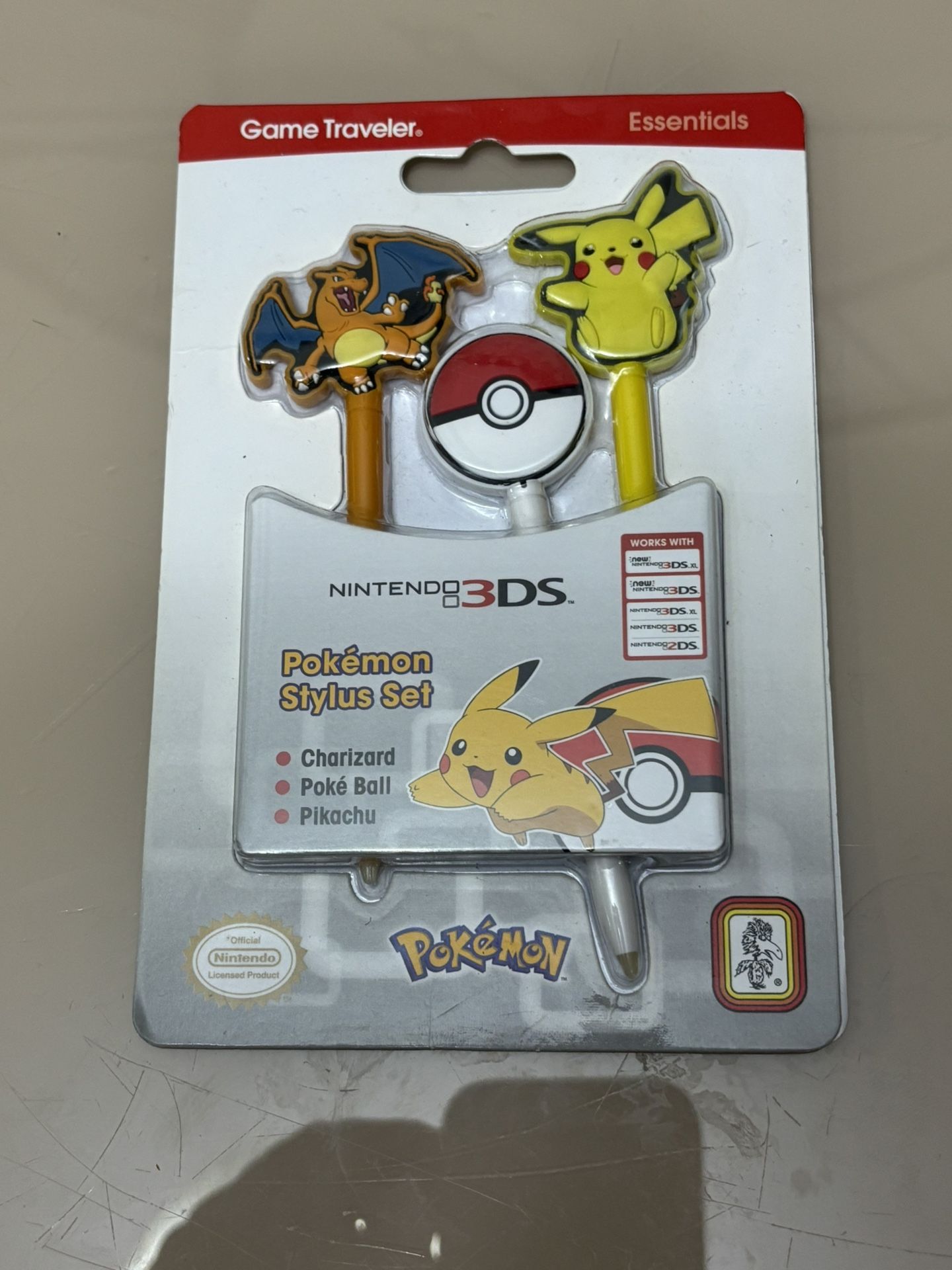 Nintendo 3DS Pokemon Stylus Set Pikachu Charizard And Pokeball 2017