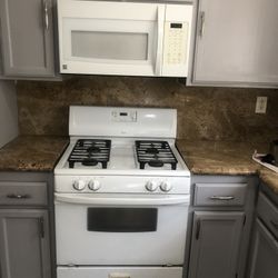 Stove And Microwave