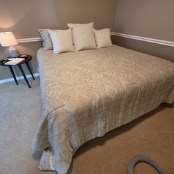 King Comforter, two pillow shams
3 pillows,  two 18" x 18", one 22" x 22"