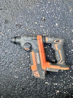 Rigid 18v rotary hammer