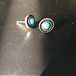 silver and turquoise earings