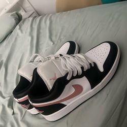 Jordan’s Used Few Times Size 9mens 