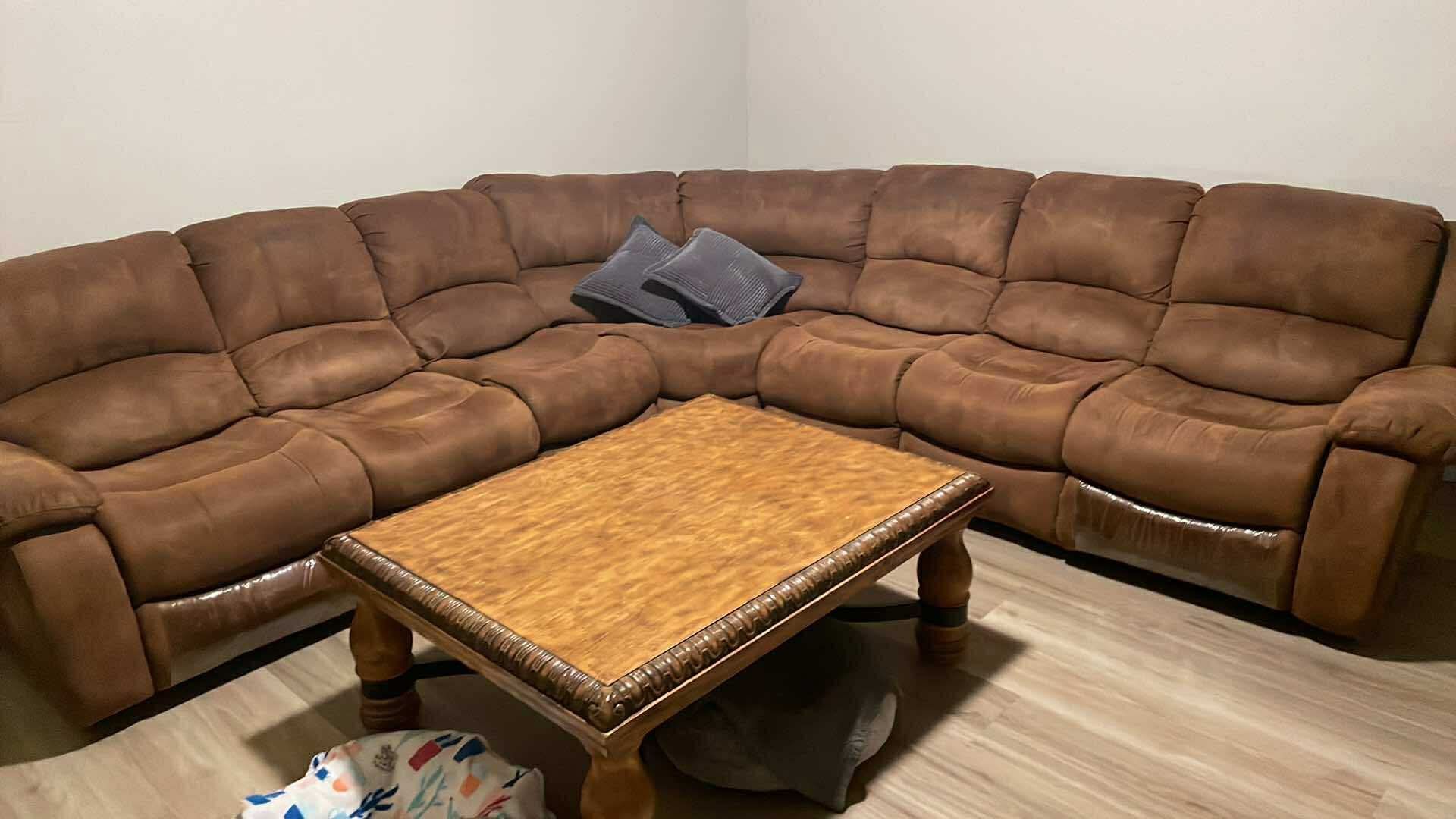 Brown Feud Leather Reclining Sofa Delivered