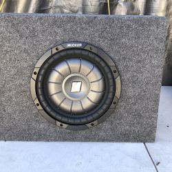 10 Kicker Shallow Subwoofer With Truck Style Box 