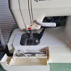 singer sewing machine