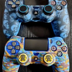 Custom PS4 Controllers 