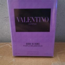 Valentino Donna Purple Melancholia Perfume