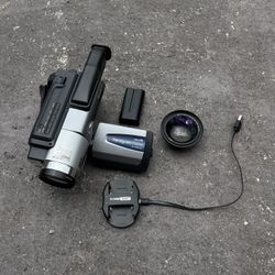 Sony hand-cam camcorder CCD-TRV68