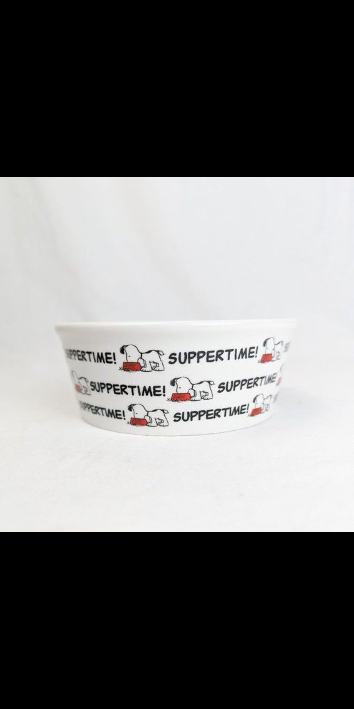 Peanuts Snoopy Dog or Cat Food Dish Suppertime! Ceramic Bowl 5" Gibson Food Water Bowl