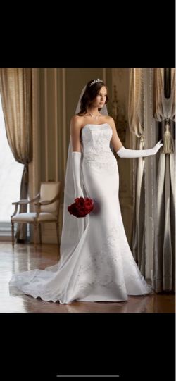 Mermaid wedding gown