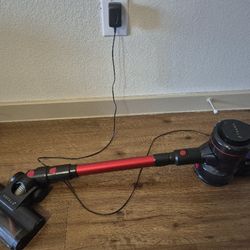 Orfeld Cordless Vacuum – Works Great $25