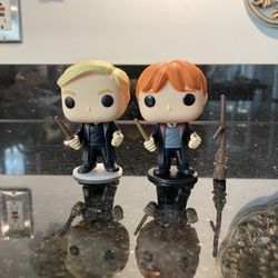 Harry Potter Funko Pop Draco Malfoy & Ron Weasley Figure & Wizarding  Brookstick