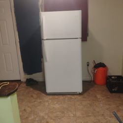 Refrigerator Hot Point 