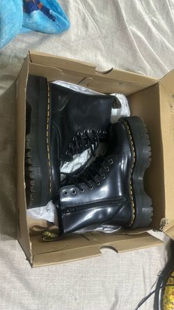 Dr  martens size 6 de mujer como nuevas con caja