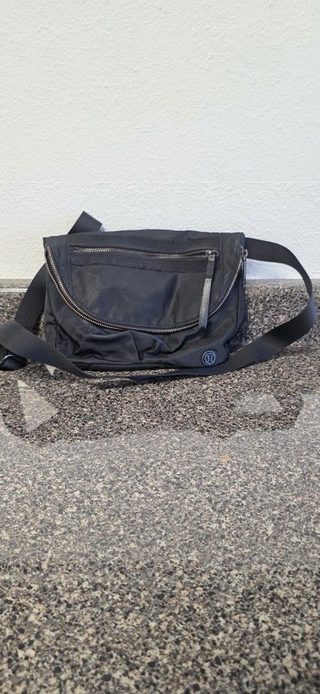 Lululemon Black Crossbody Bag