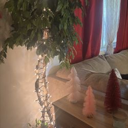 7 Ft Faux Tree