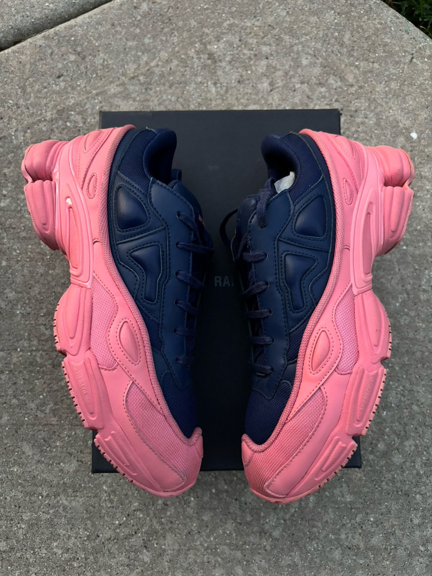 Raf Simons x Adidas Ozweego Navy/Pink Size 11 – Worn Twice 