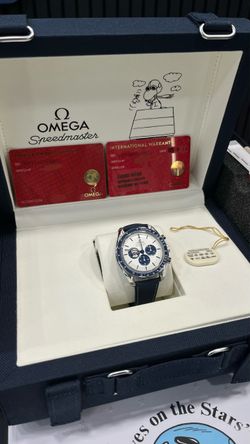 Omega Snoopy SpeedMaster Moonwatch 2025 Brand New Never Worn Watch with Complete Set