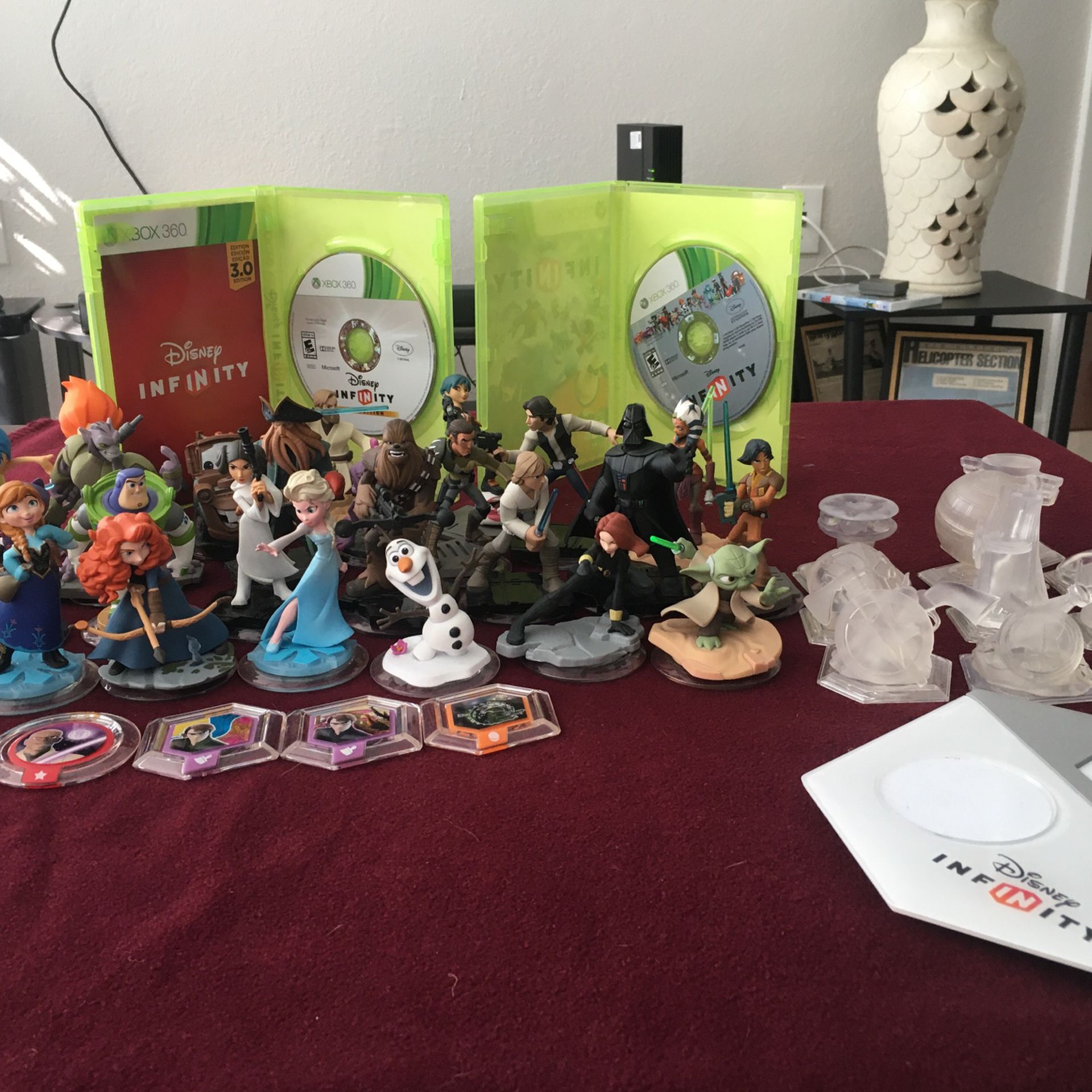 Disney Infinity Bundle BARELY TOUCHED