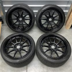 ESR CS12 • 19x9.5 • +22 • 5x144