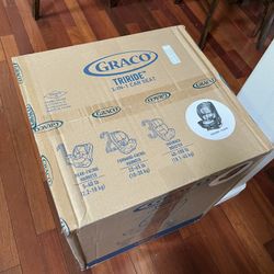 Graco TriRide 3 in 1 Convertible Car Seat NEW