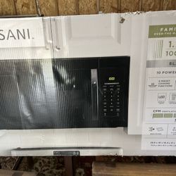 !!!!’Brand New  Nissan Microwave!!!!!