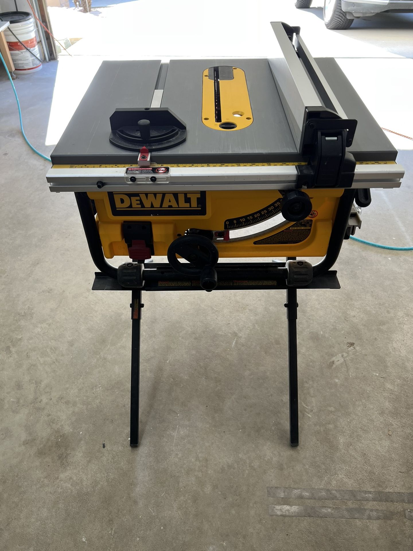 Dewalt DW 745 with Stand