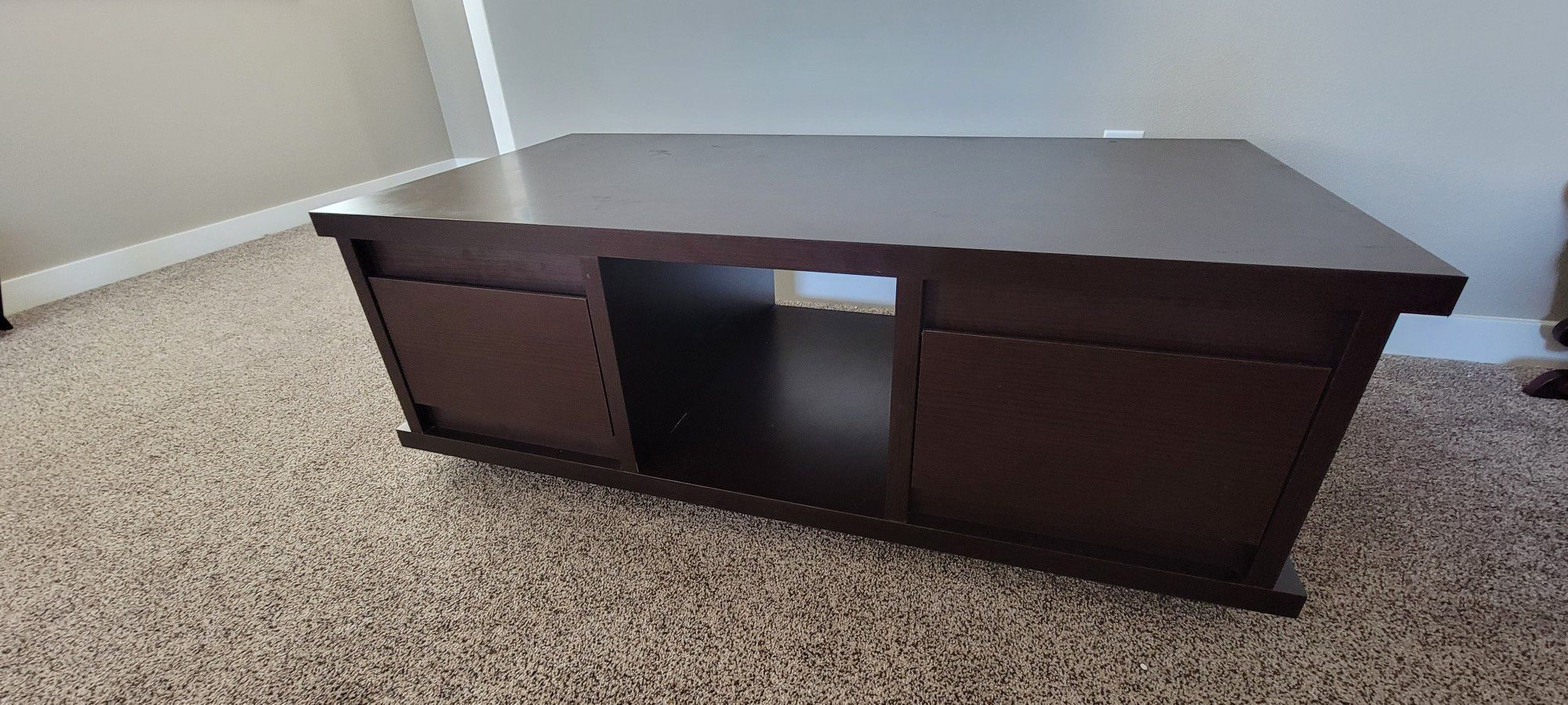 TV stand Sturdy Table 